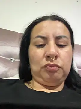 abril_luv - Abril_Luv's free webcam - UK Sex Cams