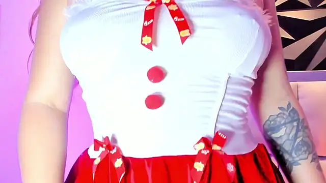 megan_whitee__ webcam