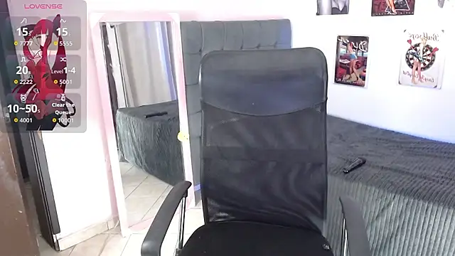 britany_teen18 webcam