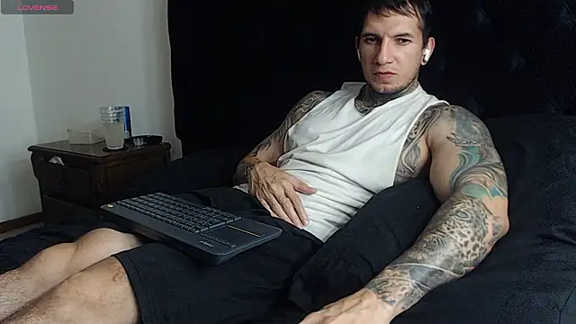 Shane_Clay webcam