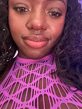 alissradiante1 webcam