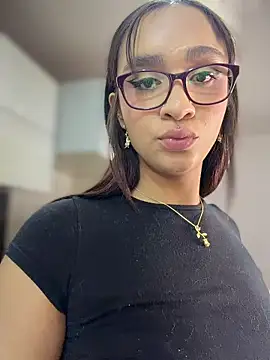 Isabella-Teen webcam