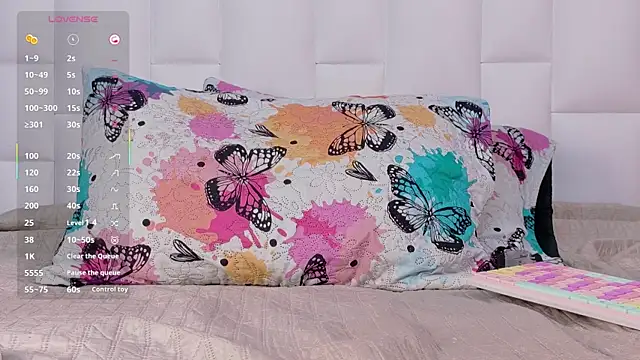 EbonyCoWorker webcam