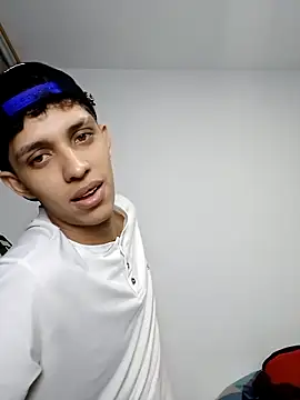 Alayn_sexy_ayes webcam