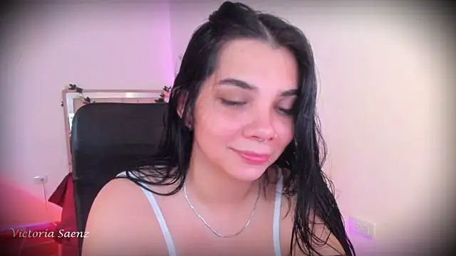 victoriaasaenz_ webcam