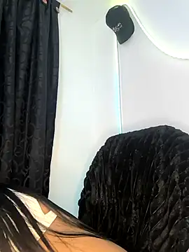 paola091 - Paola091's free webcam - UK Sex Cams