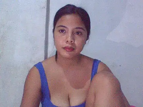 sweet_heaven00 - Sweet_heaven00's free webcam - UK Sex Cams