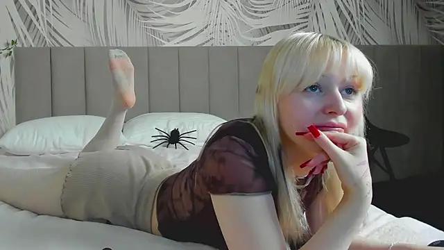 adelesilvy - AdeleSilvy's free webcam - UK Sex Cams