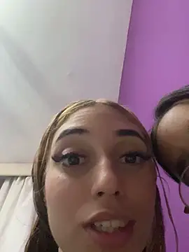 loirinhaaa - Loirinhaaa's free webcam - UK Sex Cams