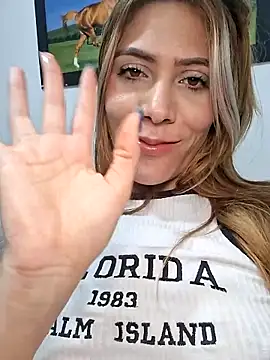 Elianasuarezz webcam