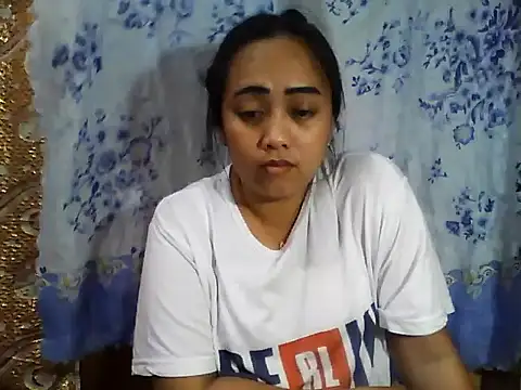 Pinay_Chubby20 webcam