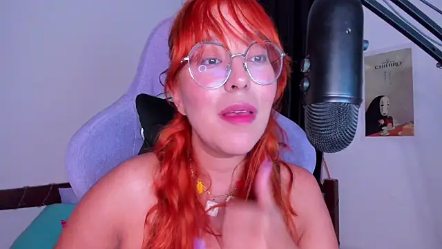 _Moon_Johnson webcam