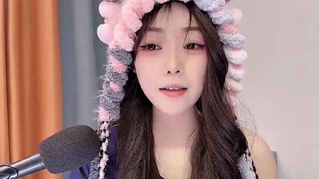 美女smalldaisy在线直播