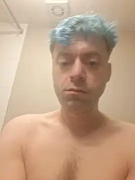 DelayedAnalog720 webcam