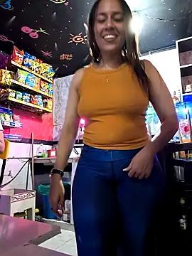 nanybaker95 (Ask my age) - Go to the bathroom Open ass in 4 😈🔥🍑