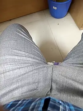 Live sex cam of adicma123