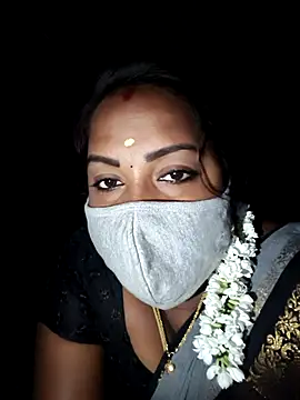 Webcam Model (Tamil_Hot_Priya)  is live.Free join now!