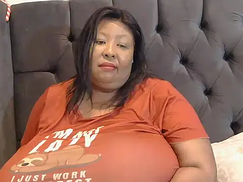 nancy111 - Nancy111's free webcam