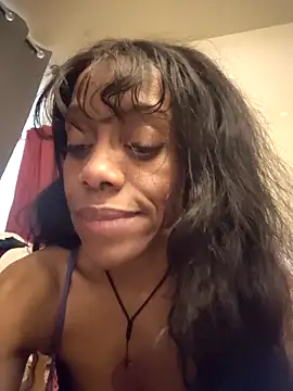 Webcam Model (NatalieGainer_goodies)  is live.Free join now!