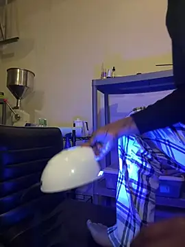 choclatepeaach - Choclatepeaach's free webcam - UK Sex Cams