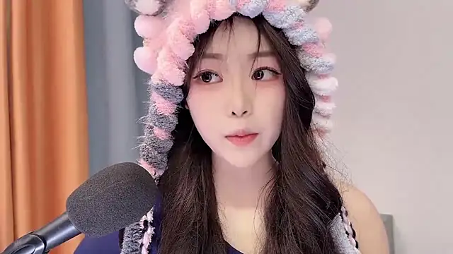 美女smalldaisy在线直播