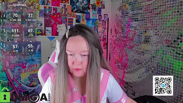 Sara_Robinson webcam