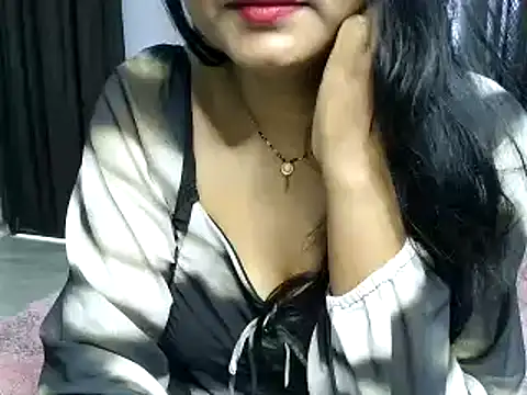 Swetha-Rajput webcam