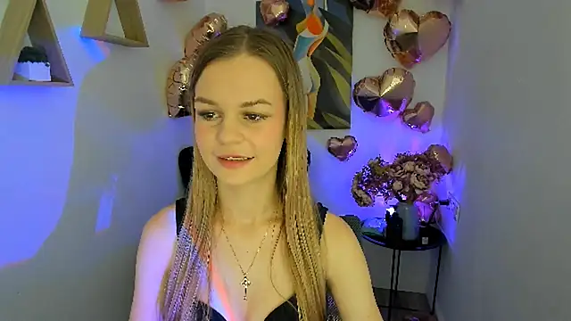 MidnighteAura webcam