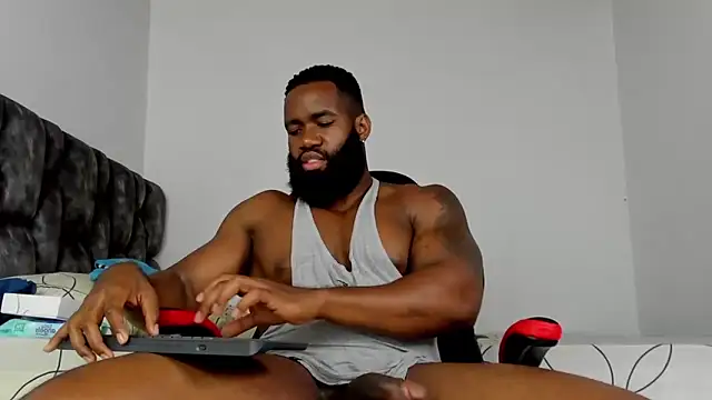 james_musclebbc (M young) - give me all your milk