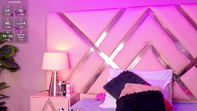 malaikabrown - MalaikaBrown's free webcam