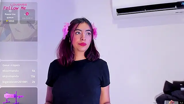 cherry_skinny_ webcam