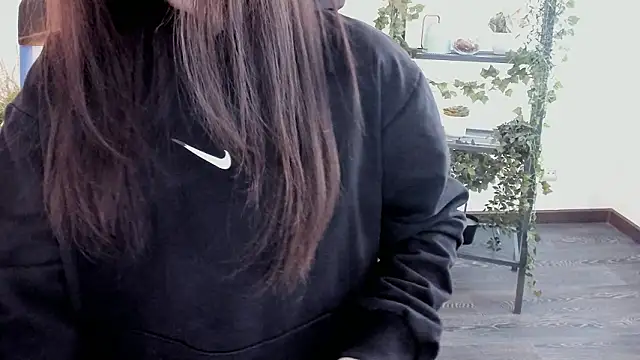 elainebeness - Elainebeness's free webcam