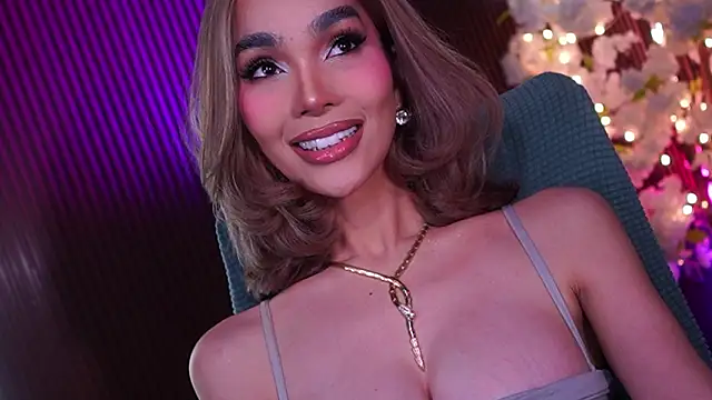 xxforyoureyesonlyxx webcam