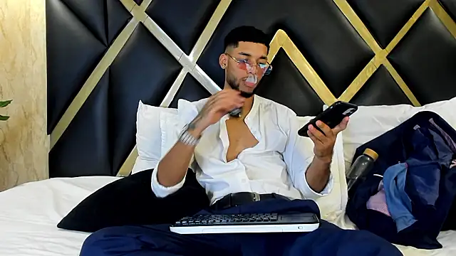 Thiagoferreti webcam