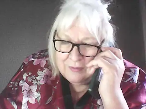 alexia64231 - Alexia64231's free webcam - UK Sex Cams