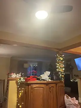 LittleMissEeve webcam