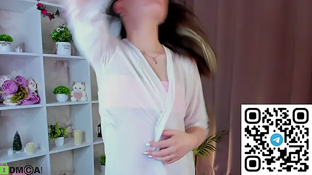 TessaDavidson webcam