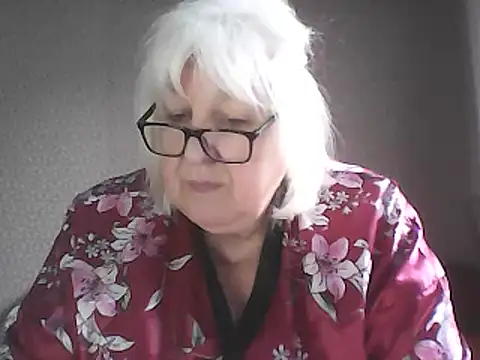 alexia64231 - Alexia64231's free webcam