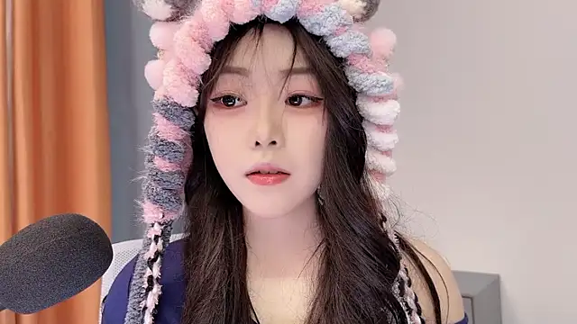 美女smalldaisy在线直播