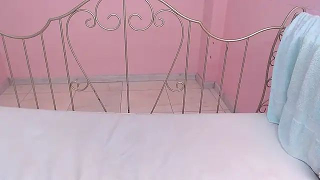 Choloeadams_xxx webcam