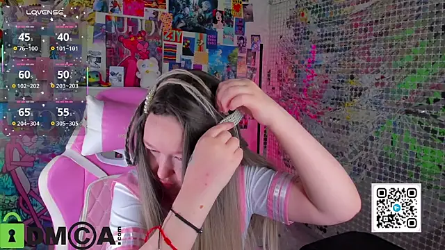 sara_robinson - Sara_Robinson's free webcam