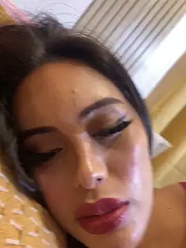 Seductive_3scort webcam