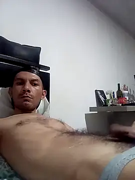 skinyhot99 - Skinyhot99's free webcam - UK Sex Cams