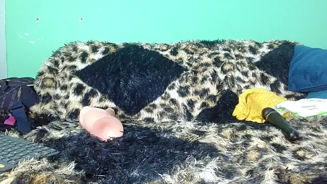 avaleri_cherry webcam