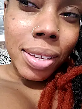 HONEYSWEETS_LIVE webcam