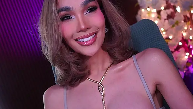 xxforyoureyesonlyxx webcam