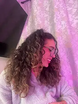 Samantha_Bernard... Live Webcam on Stripchat