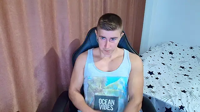 TodMusclePower9 webcam