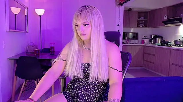 ScarletThompsonx webcam