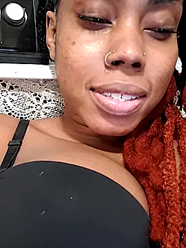 HONEYSWEETS_LIVE webcam